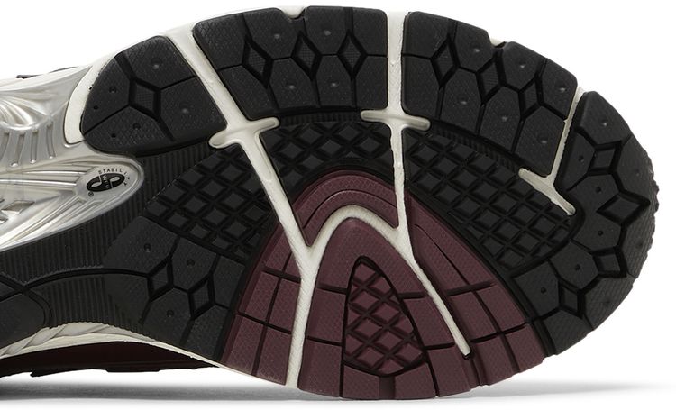 New Balance 1906R Burgundy