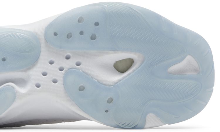 Air Jordan 11 CMFT Low GS UNC