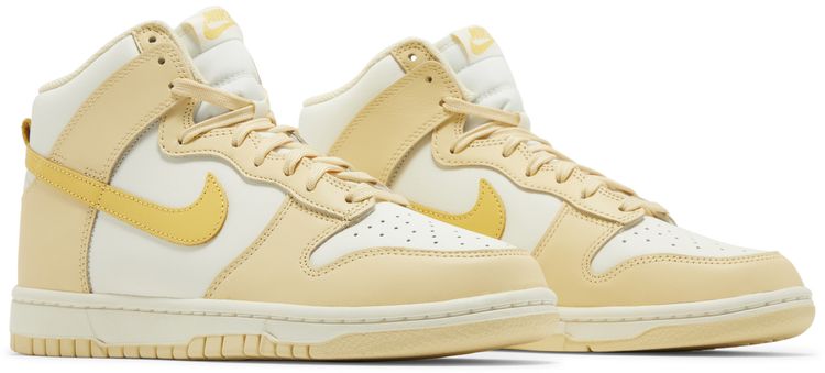 Nike Wmns Dunk High Pale Vanilla Topaz