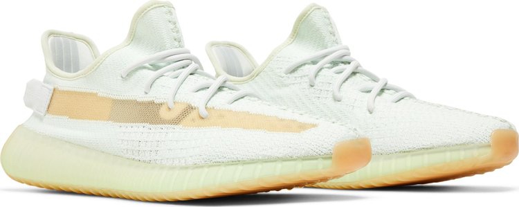 Yeezy Boost 350 V2 Hyperspace 2023