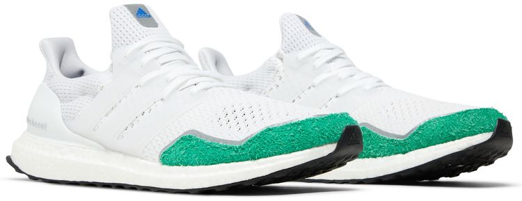 UltraBoost 10 DNA White Green