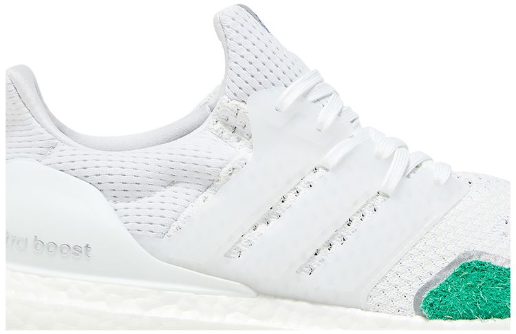 UltraBoost 10 DNA White Green