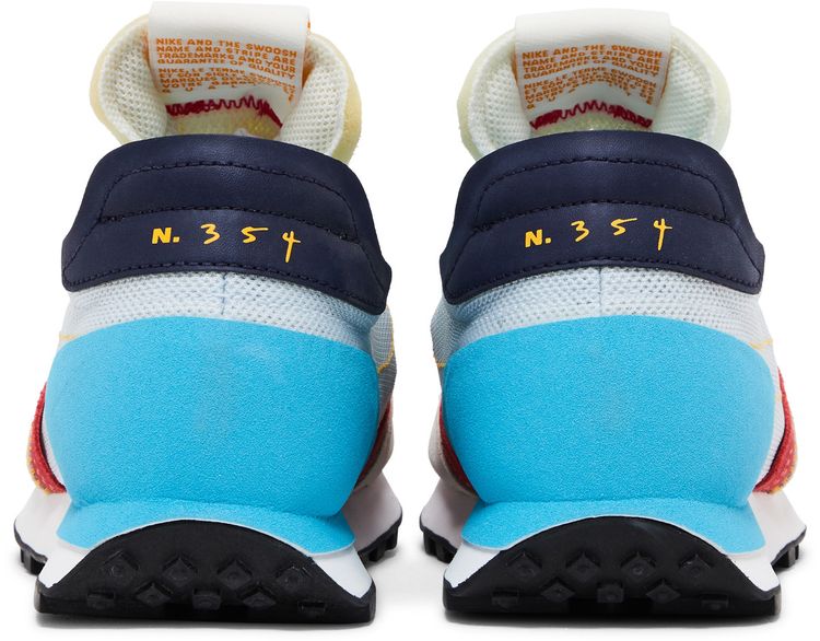 Nike Wmns Daybreak Type Football Grey Chlorine Blue