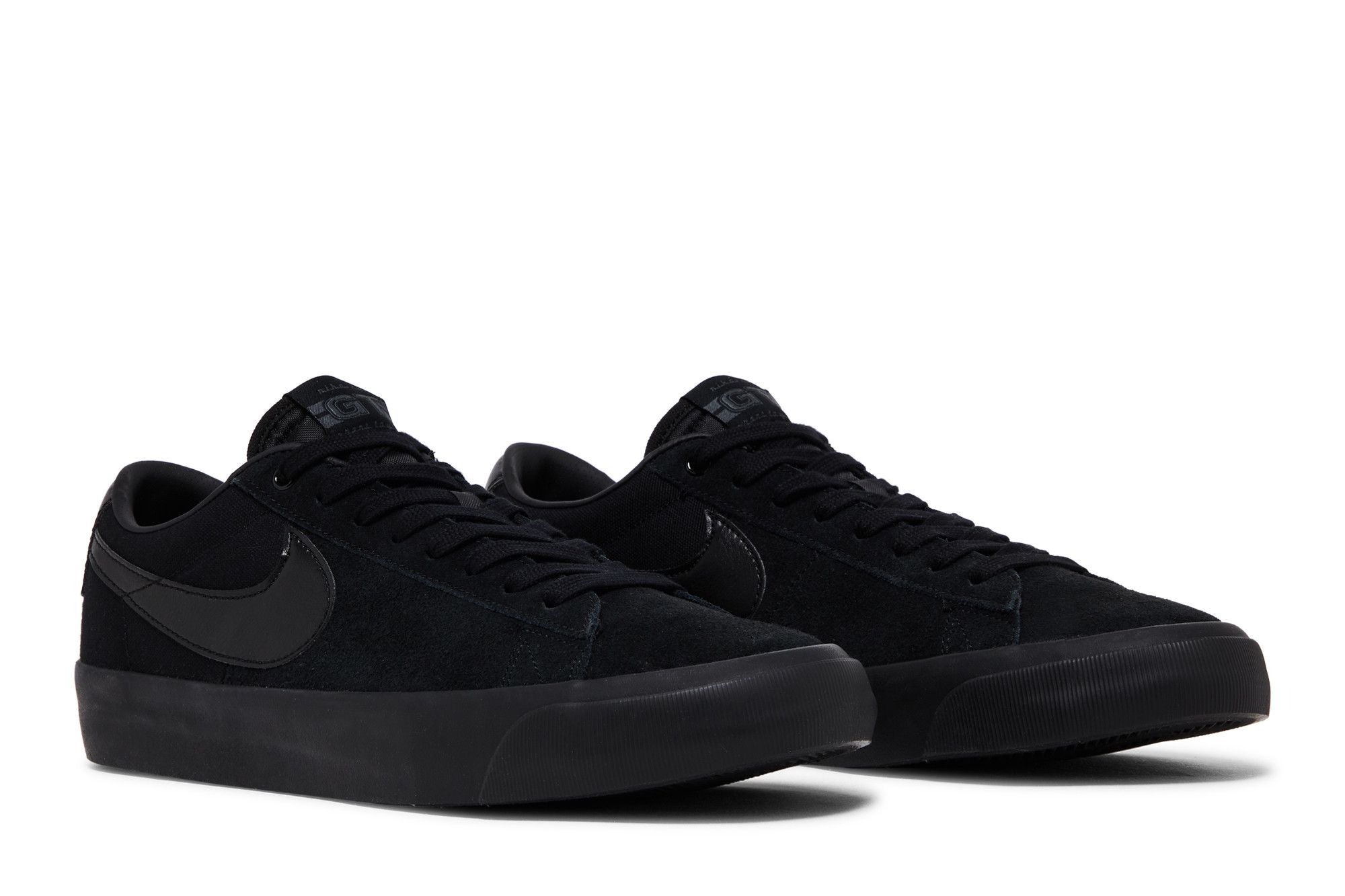 Buy Zoom Blazer Low Pro GT SB Triple Black DC7695 003 GOAT CA