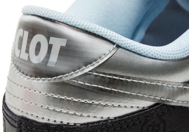 CLOT x Nike Dunk Low SP What The With Trading Card