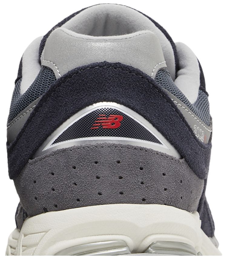 New Balance 2002R Eclipse Raincloud