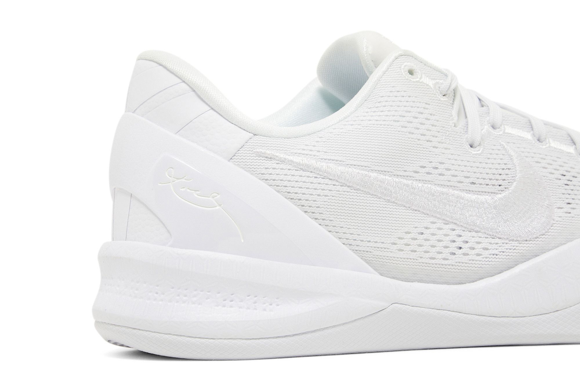 Kobe 8 mid new arrivals