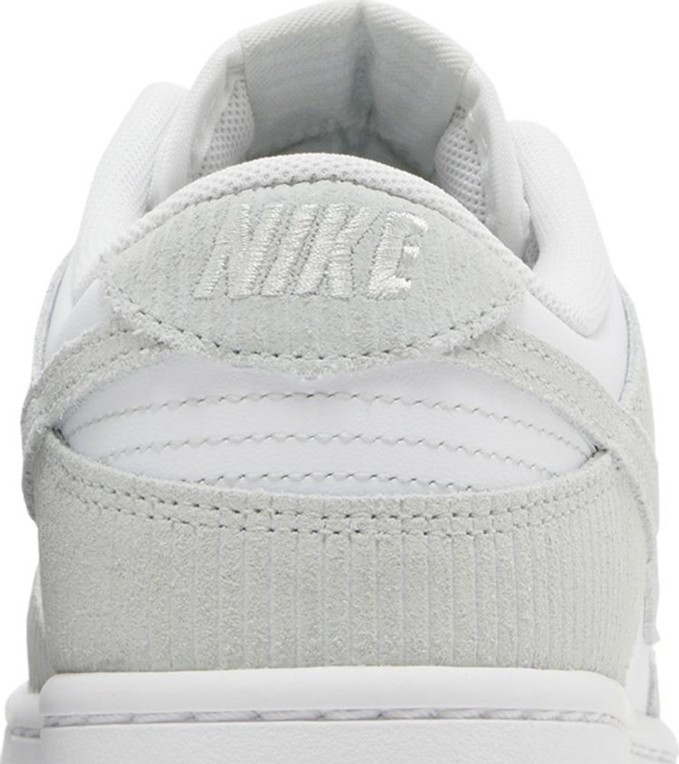 Wmns Dunk Low Light Silver Corduroy