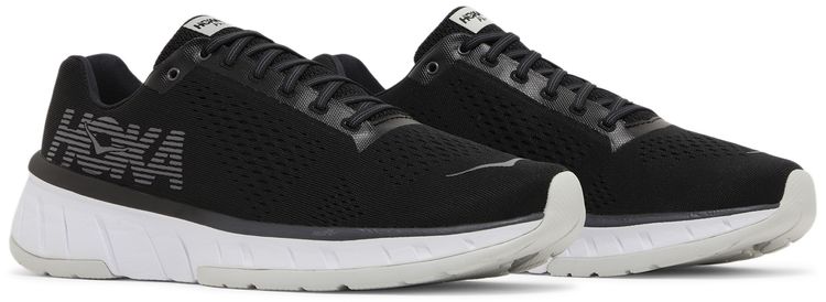 HOKA Cavu Black White