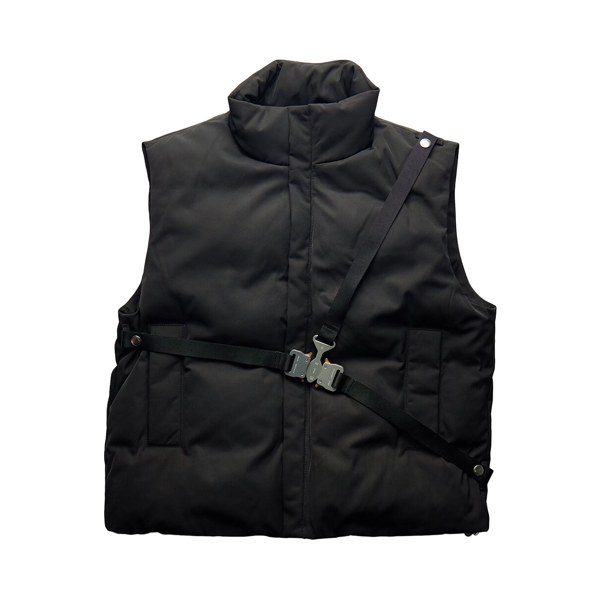 A cold sale wall tactical vest