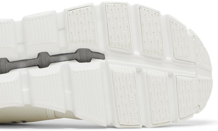 ON Cloud 5 Undyed White