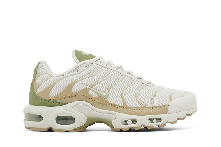 Buy Wmns Air Max Plus 'Light Bone Alligator' - DX8954 001 | GOAT