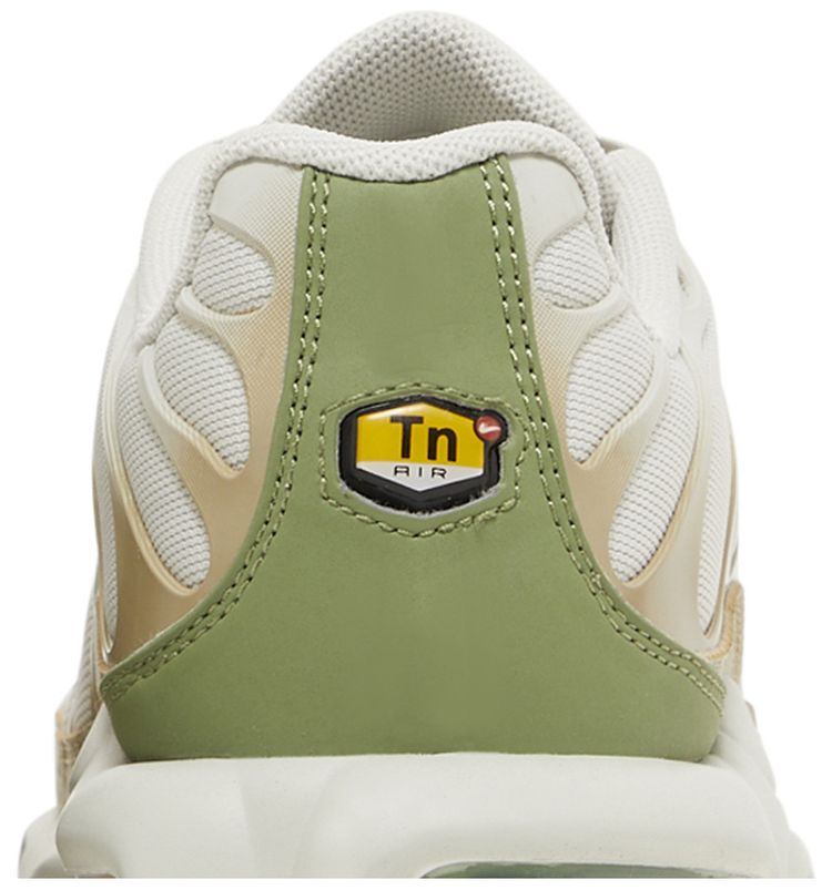 Nike Wmns Air Max Plus Light Bone Alligator