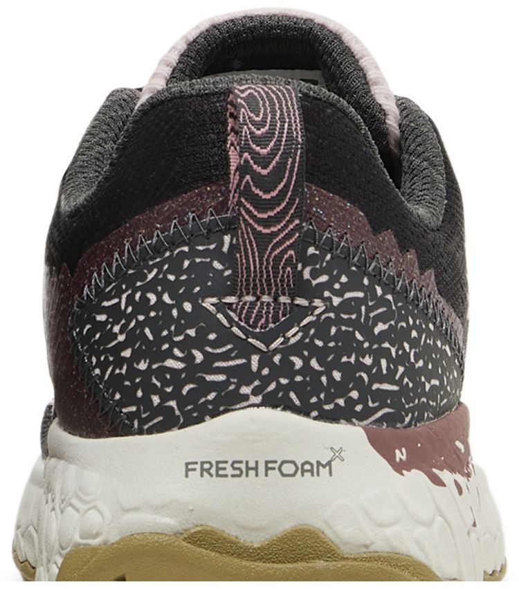 New Balance Wmns Fresh Foam X Hierro v7 Stone Pink Blacktop