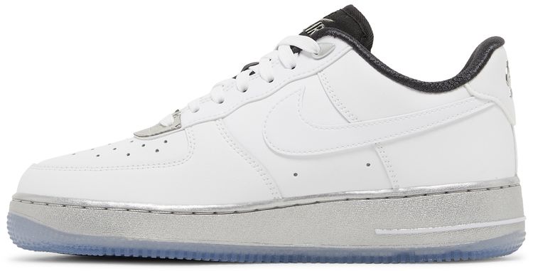Wmns Air Force 1 07 SE Chrome Pack   White