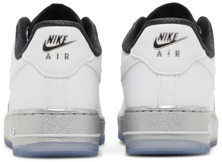 Wmns Air Force 1 07 SE Chrome Pack   White