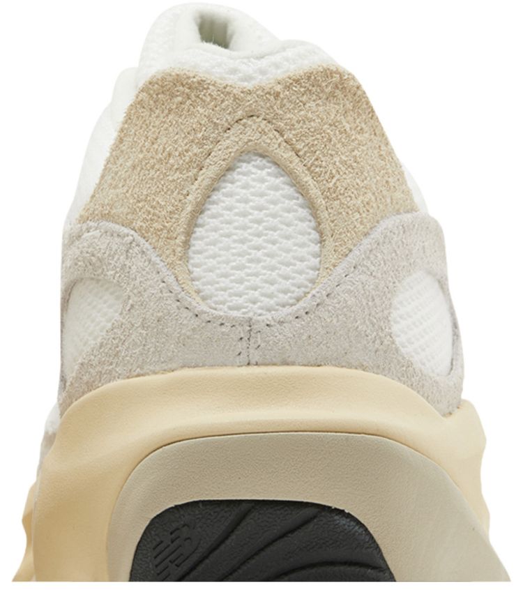 WRPD Runner Sea Salt Blacktop