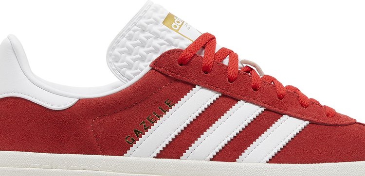 Wmns Gazelle Bold Red