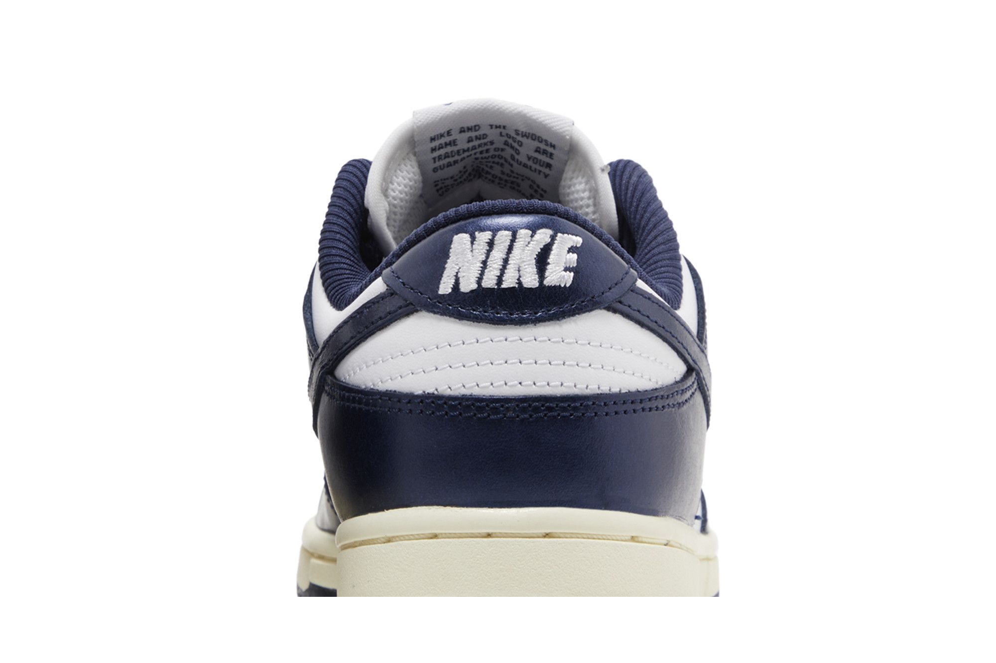 NIKE WMNS Dunk Low Vintage Navyナイキ　ダンクロー Buy Wmns Dunk Low Premium 'Vintage Navy' - FN7197 100 | GOAT