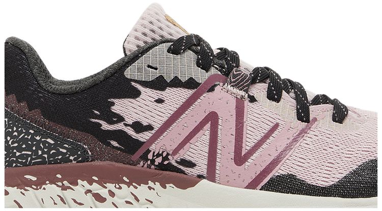 New Balance Wmns Fresh Foam X Hierro v7 Stone Pink Blacktop