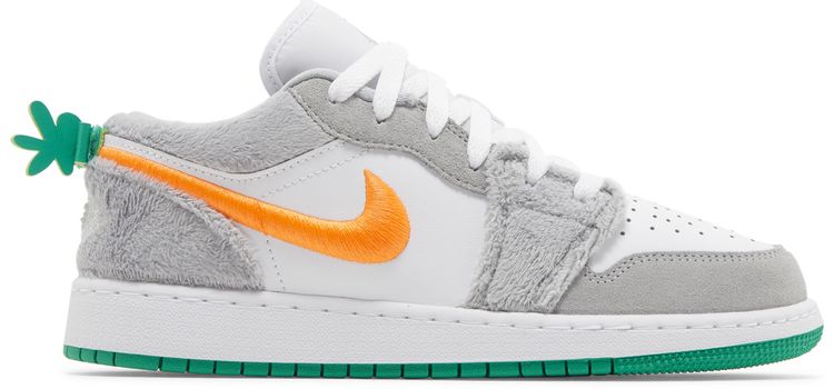 Air Jordan 1 Low GS Rabbit