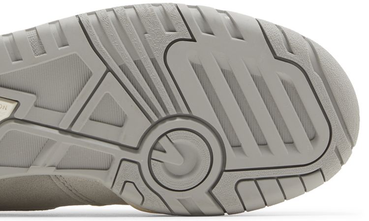 New Balance 550 Big Kid Suede Pack   Concrete