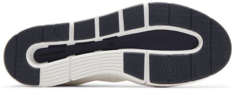 The Roger Advantage White Midnight