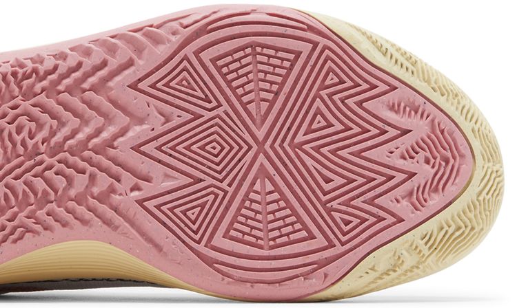 Nike Kyrie Flytrap 6 GS Barely Grape