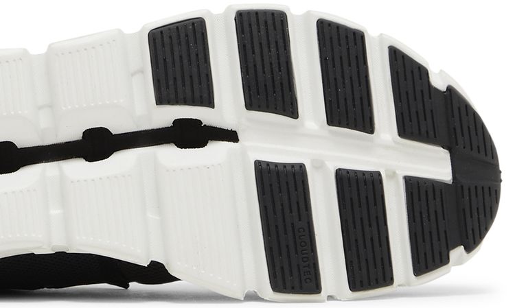 Cloud 5 Black White