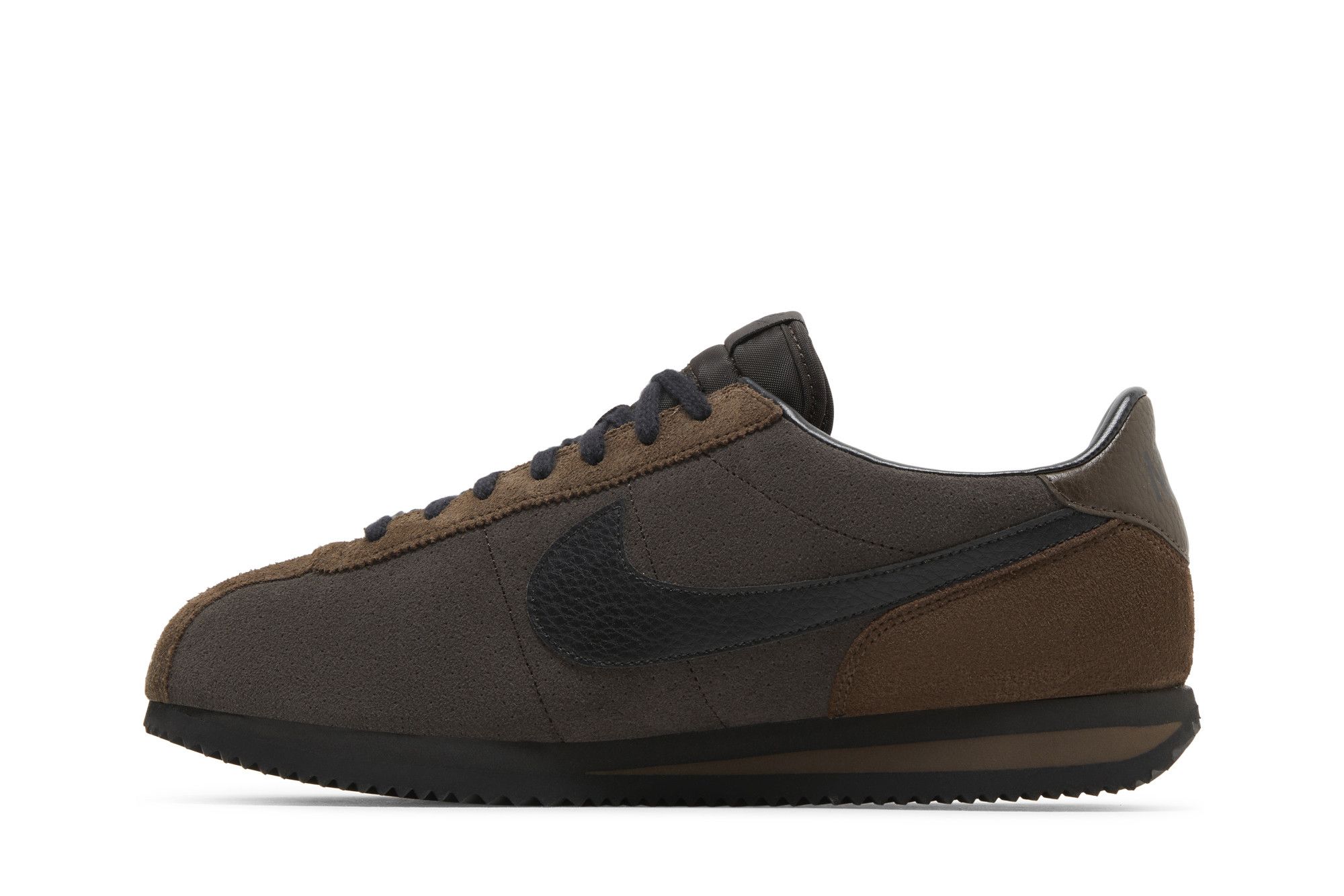 Buy Cortez Velvet Brown FJ5180 200 GOAT UK