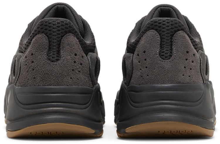 Yeezy Boost 700 Utility Black 2023