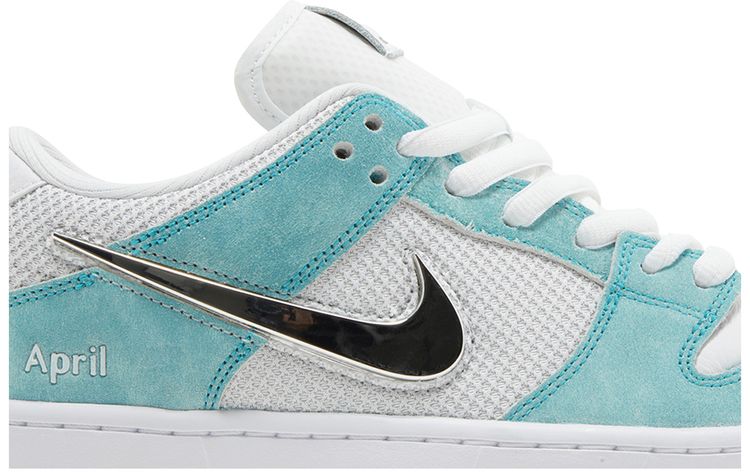 April Skateboards x Dunk Low SB Turbo Green