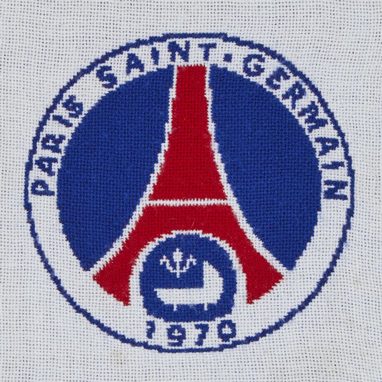 Vintage Paris Saint Germain Final Cup Edition Home Stadium Scarf Red