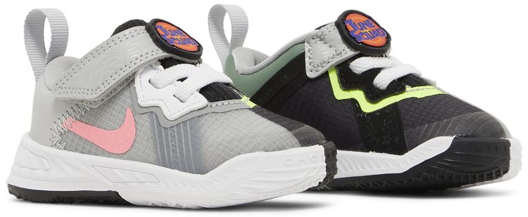 Space Jam x LeBron 18 Low TD Bugs x Nike Marvin