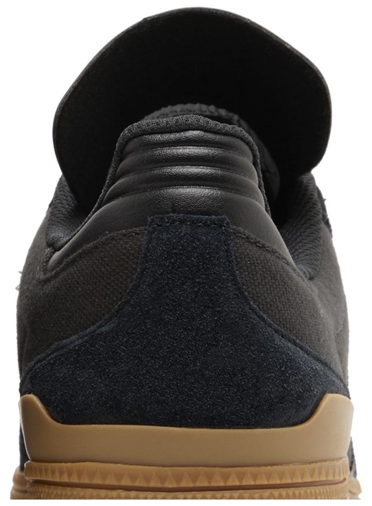 Busenitz Black Carbon Gum