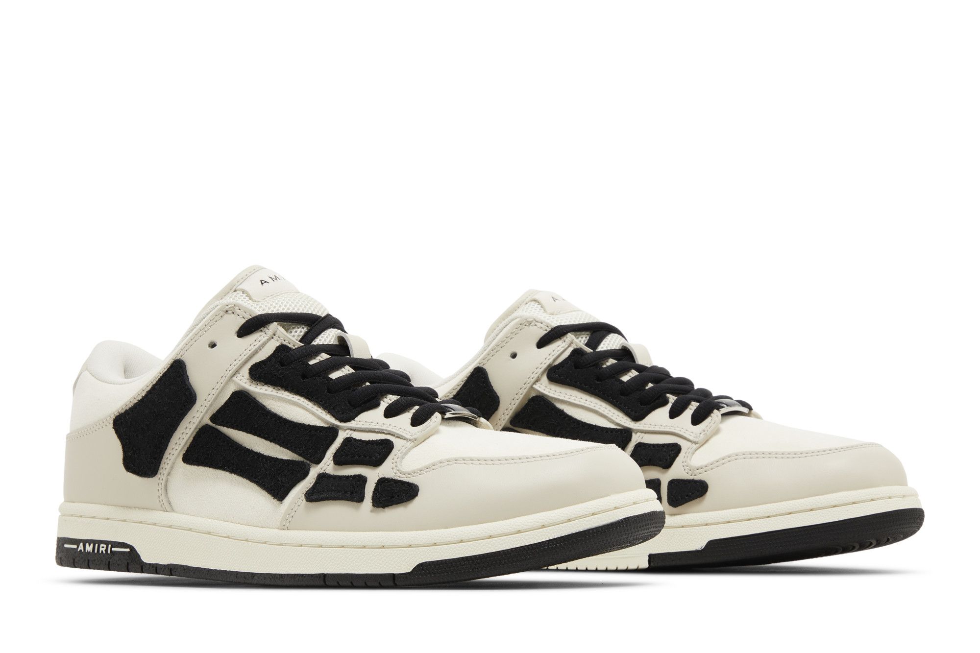 UNEEK BASEMNT - Discover independent style.