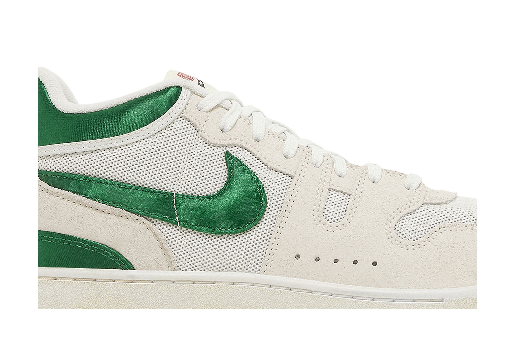 Size 10.0 Social Status x Mac Attack SP 'Social Currency'