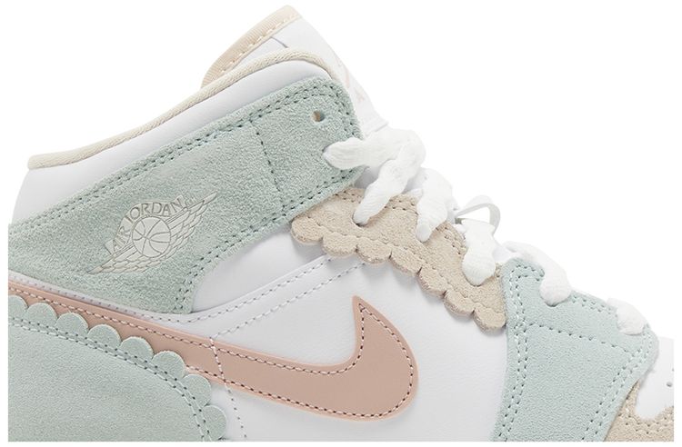 Air Jordan 1 Mid SE GS Scalloped Edge