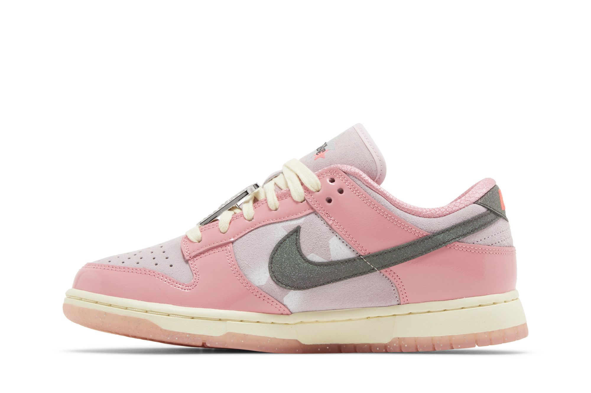 Barbie nike discount