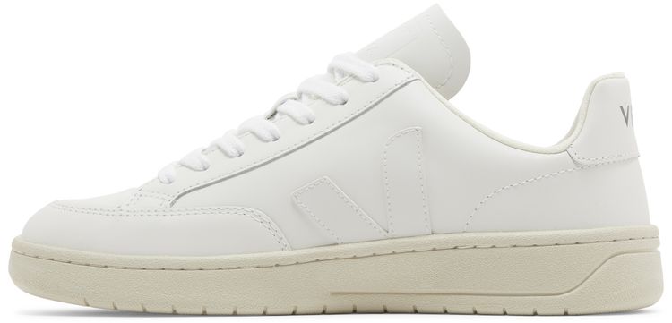 Veja V 12 Extra White