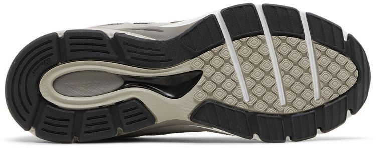 New Balance 990v4 Big Kid Kool Grey Silver Filigree