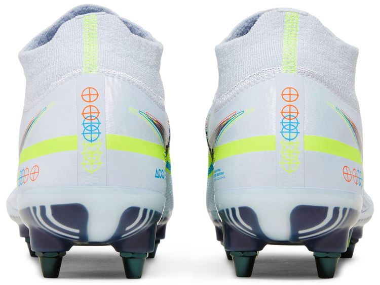 Nike Phantom GT2 Elite DF SG Pro AC Progress Pack