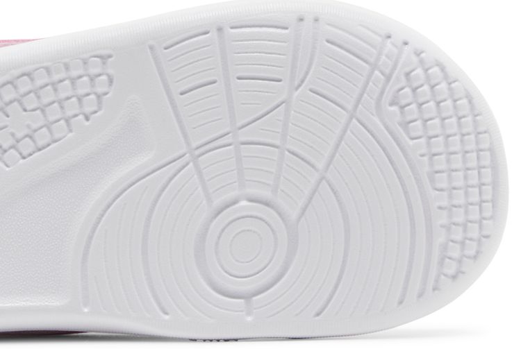 Nike Omni Multi Court TD Pink Foam