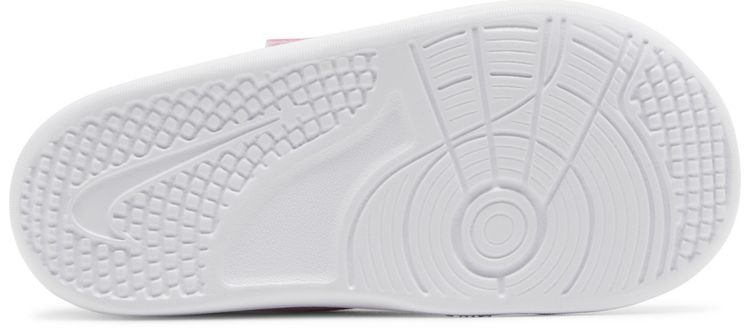 Nike Omni Multi Court TD Pink Foam