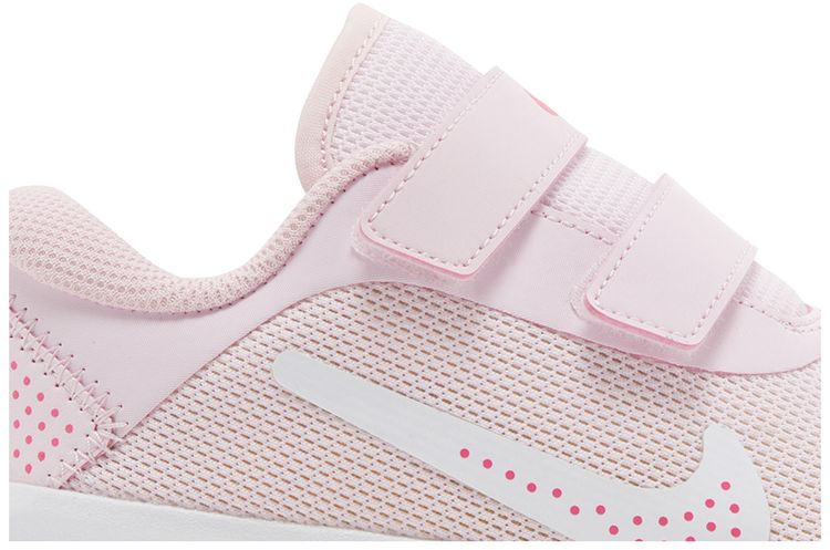 Nike Omni Multi Court TD Pink Foam