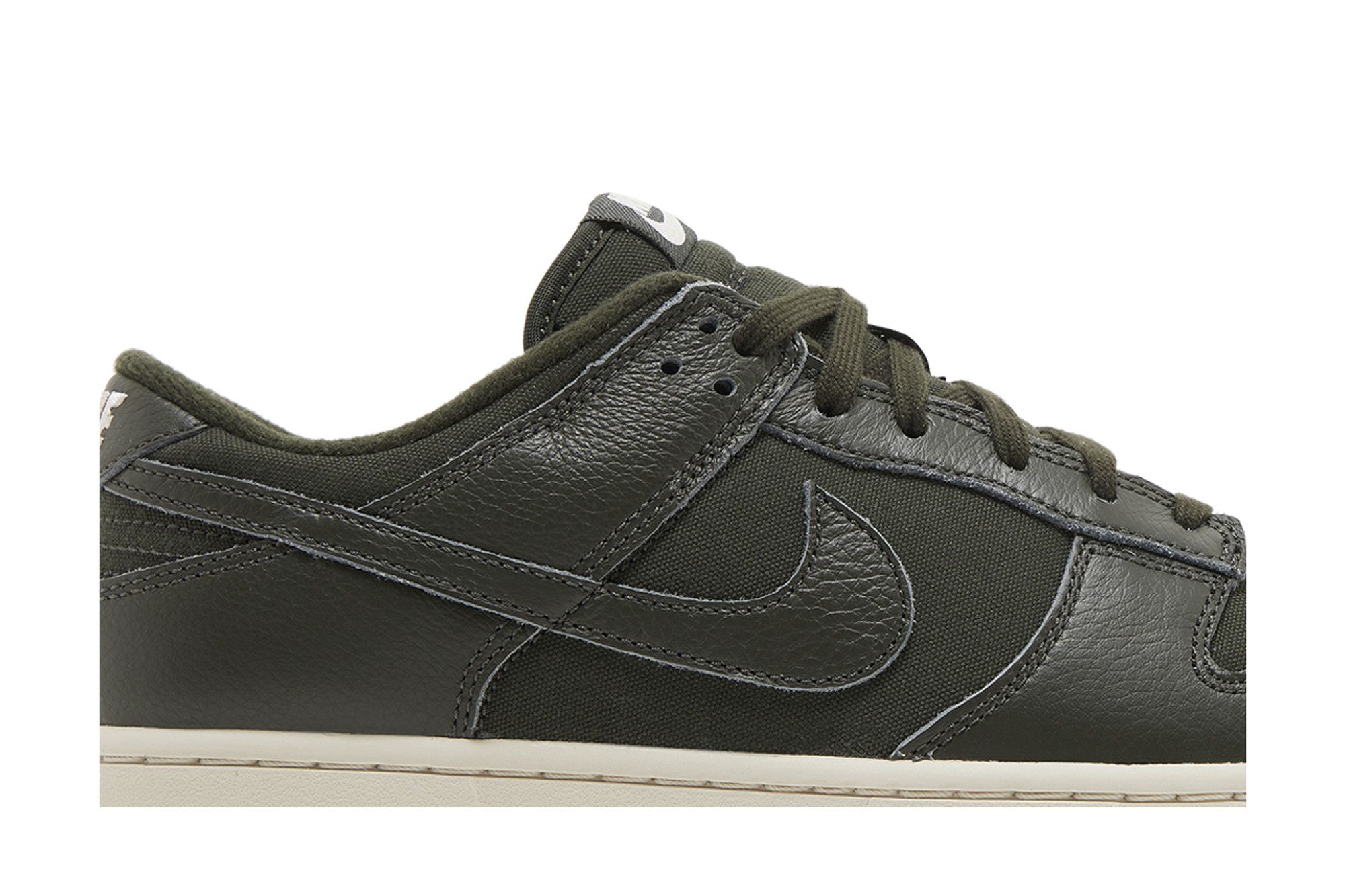 Sequoia color nike on sale