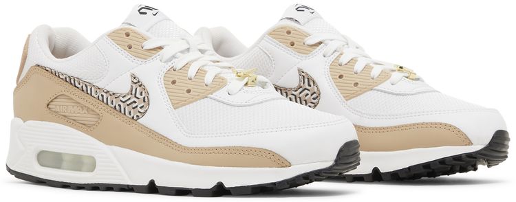 Nike Wmns Air Max 90 United in Victory