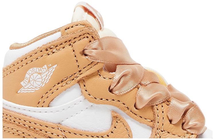 Air Jordan 1 Retro High OG TD Praline