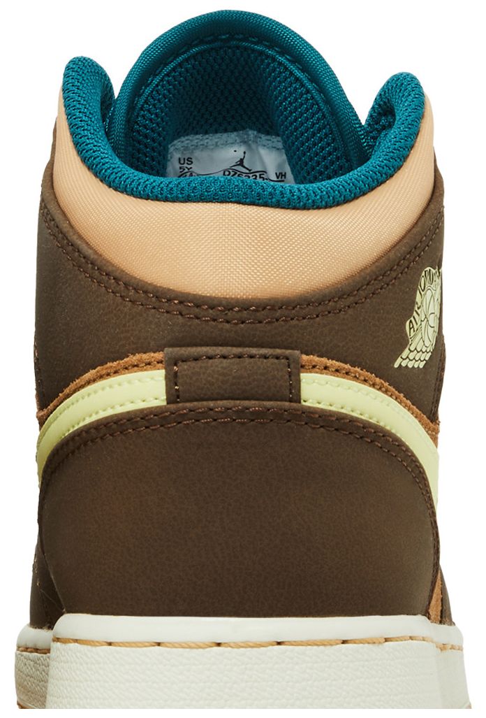 Air Jordan 1 Mid SE GS Cacao Wow