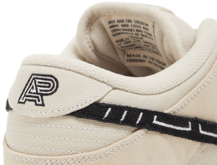 Albino  Preto x Dunk Low SB Jiu Jitsu